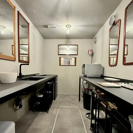 Hotel Village Pollein