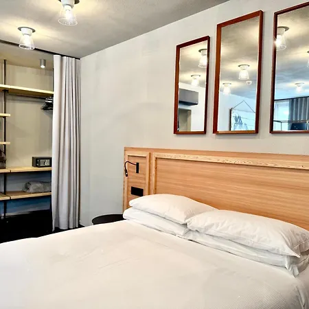 Village Hotel 3*