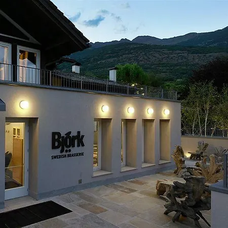 Hotel Village 3*