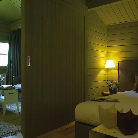 Village Hotel 3*