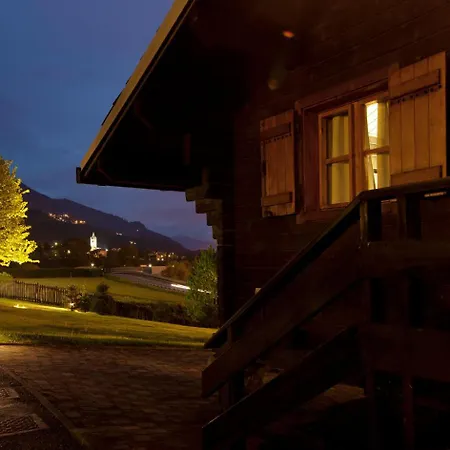 Village 3* Pollein